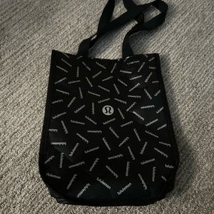 Small lululemon Mini shopping, gym, lunch bags. $5 per bag